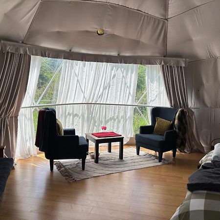 Takahuri Glamping Domes Whanganui Exteriör bild