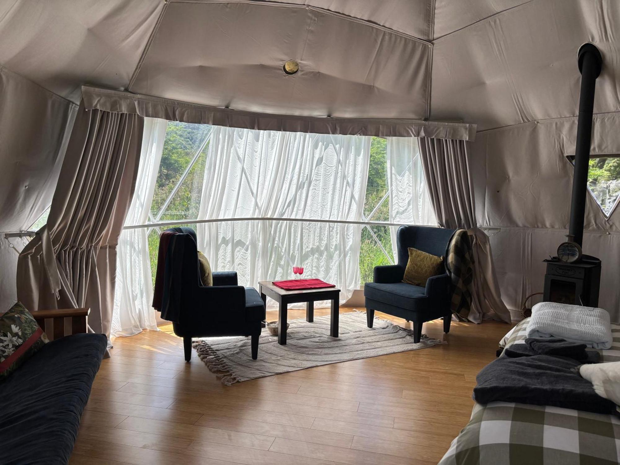Takahuri Glamping Domes Whanganui Exteriör bild